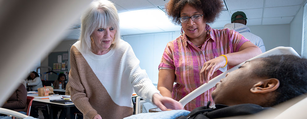 student nurse training with other student